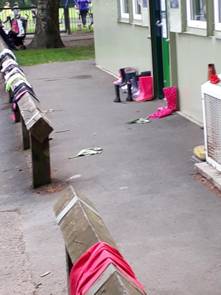 Out Door Pursuits for the children  by the Base in Nuttall Park
14-Leisure-01-Parks and Gardens-001-Nuttall Park General
Keywords: 2018