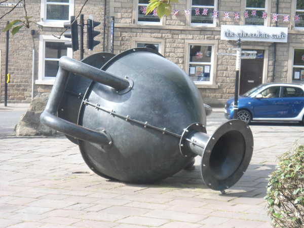 Urn 
17-Buildings and the Urban Environment-05-Street Scenes-017-Market Place
Keywords: 2018