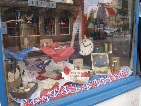Shop Display on Bridge Street War Weekend
17-Buildings and the Urban Environment-05-Street Scenes-003-Bridge Street
Keywords: 2019
