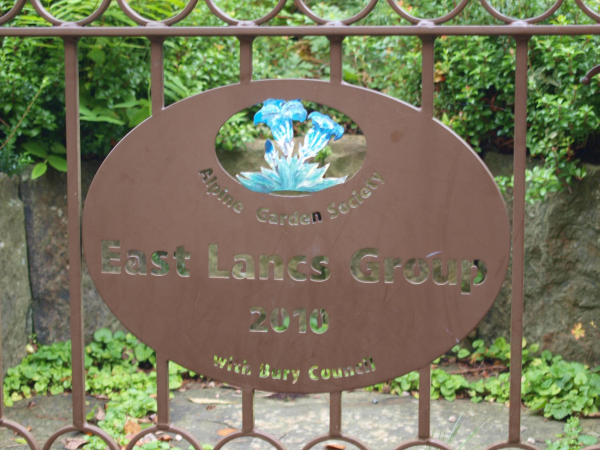 Alpine Garden Gate Civic Hall 
07-Government and Politics-02-Government and Public Buildings-001-Civic Hall
Keywords: 2019