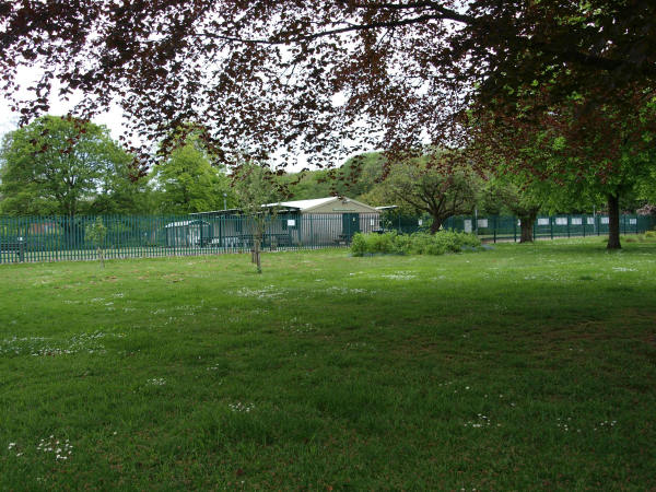 Bowling Sheds Nuttall Park
14-Leisure-01-Parks and Gardens-001-Nuttall Park General
Keywords: 2019