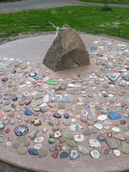 WW1 Memorial Rock Nuttall Park
14-Leisure-01-Parks and Gardens-001-Nuttall Park General
Keywords: 2019