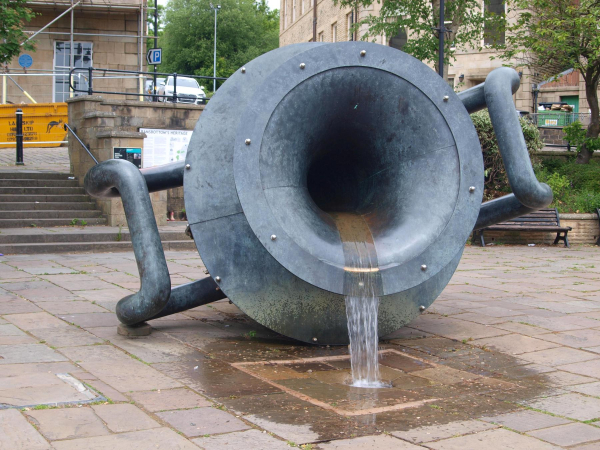 Urn with water 
17-Buildings and the Urban Environment-05-Street Scenes-017-Market Place
Keywords: 2019