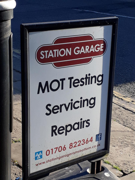 Station Garage Sign Railway Street 
17-Buildings and the Urban Environment-05-Street Scenes-022-Railway Street
Keywords: 2019