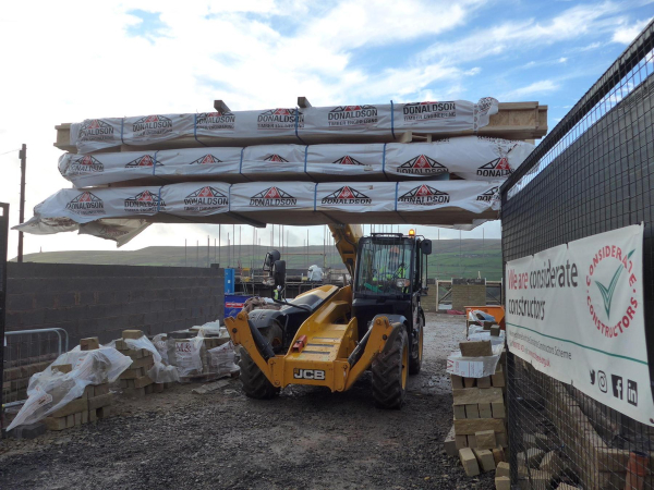 Pilgrim Gardens, Market Street, Edenfield? ? ? ? ? 
17-Buildings and the Urban Environment-05-Street Scenes-011-Edenfield
Keywords: 2019