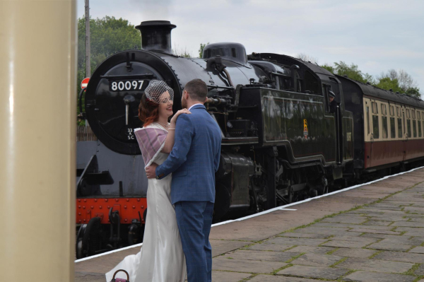 1940's wedding shoot for an online magazine
14-Leisure-04-Events-003-1940s weekends
Keywords: 2019