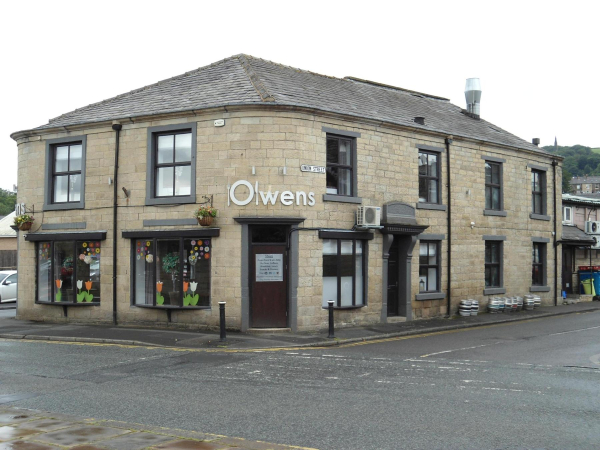 Owens 
17-Buildings and the Urban Environment-05-Street Scenes-022-Railway Street
Keywords: 2020