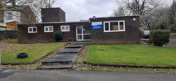 Ambulance Station - Cemetery Road 
17-Buildings and the Urban Environment-05-Street Scenes-007-Cemetery Road
Keywords: 2020