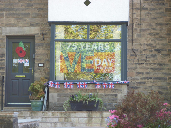 1 VE Day celebrations widow display on Bolton Street (covid 19)
17-Buildings and the Urban Environment-05-Street Scenes-031 Bolton Street
Keywords: 2020