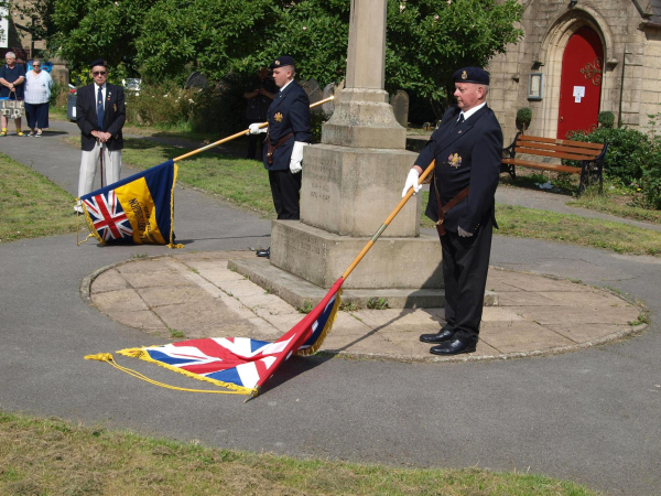 VJ Day Parade at Ramsbottom Cenotaph (covid 19) 
15-War-03-War Memorials-001-St Paul's Gardens and Remembrance Sunday
Keywords: 2020