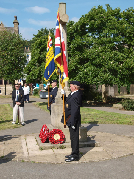 VJ Day Parade at Ramsbottom Cenotaph (covid 19) 
15-War-03-War Memorials-001-St Paul's Gardens and Remembrance Sunday
Keywords: 2020