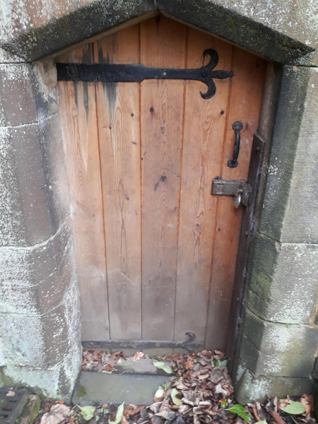 Back door to Holcombe Church
06-Religion-01-Church Buildings-003-Church of England -  Emmanuel, Holcombe
Keywords: 2020
