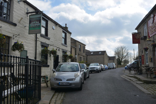 Higher Summerseat
17-Buildings and the Urban Environment-05-Street Scenes-028-Summerseat area
Keywords: 2021