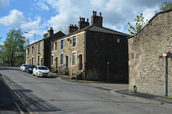 Kenyon Street
17-Buildings and the Urban Environment-05-Street Scenes-016-Kenyon Street
Keywords: 2021