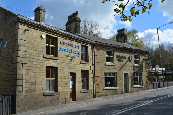 Kenyon Street
17-Buildings and the Urban Environment-05-Street Scenes-016-Kenyon Street
Keywords: 2021