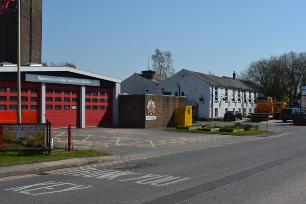 Stubbins Lane
17-Buildings and the Urban Environment-05-Street Scenes-027-Stubbins Lane and Stubbins area
Keywords: 2021