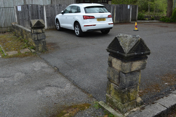Brooksbottom
17-Buildings and the Urban Environment-05-Street Scenes-028-Summerseat area
Keywords: 2021