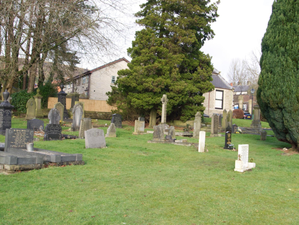 Ramsbottom Cemetery
17-Buildings and the Urban Environment-05-Street Scenes-007-Cemetery Road
Keywords: 2022