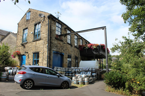 Irwell Brewery 
14-Leisure-05-Pubs-037-Irwell Brewery
Keywords: 2022