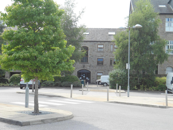 Cobden Mill Flats Engine House Entrance from Aldi C/P
03-Shops, Restaurants and Hotels-02-Individual shops-001-Supermarkets
Keywords: 2022
