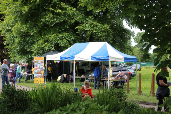 Queen Elizabeth II Platinum Jubilee Celebrations in Nuttall Park organised by Friends of Nuttall Park and Ramsbottom Rotary 
14-Leisure-01-Parks and Gardens-001-Nuttall Park General
Keywords: 2022