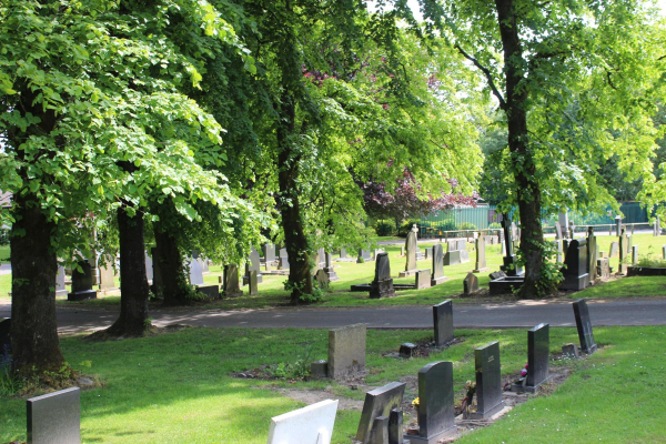 Ramsbottom Cemetery
17-Buildings and the Urban Environment-05-Street Scenes-007-Cemetery Road
Keywords: 2023