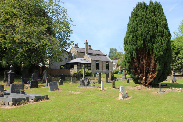 House in Ramsbottom Cemetery
17-Buildings and the Urban Environment-05-Street Scenes-007-Cemetery Road
Keywords: 2023