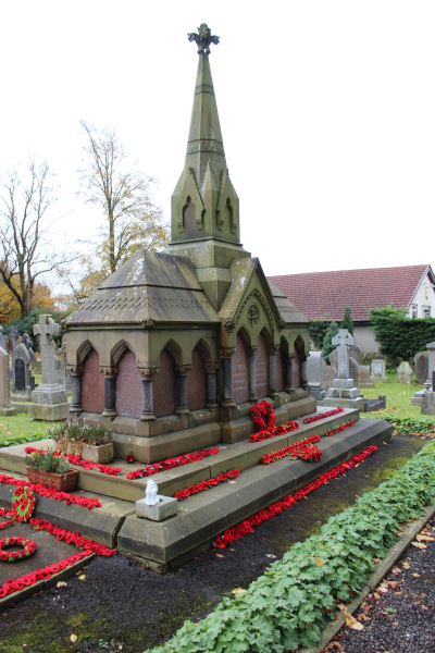 Stubbins Garden for Remembrance 
17-Buildings and the Urban Environment-05-Street Scenes-027-Stubbins Lane and Stubbins area
Keywords: 2023