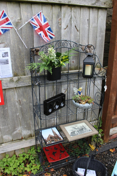Stubbins Garden for Remembrance 
17-Buildings and the Urban Environment-05-Street Scenes-027-Stubbins Lane and Stubbins area
Keywords: 2023