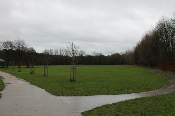 Views of Nuttall Park 
14-Leisure-01-Parks and Gardens-001-Nuttall Park General
Keywords: 2023