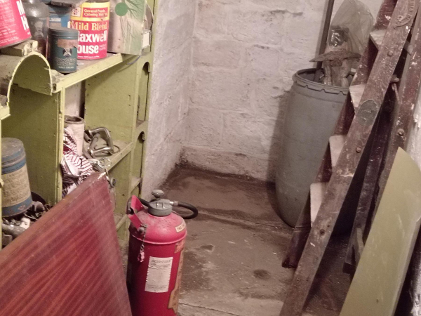 Cellar Bolton Rd West
17-Buildings and the Urban Environment-05-Street Scenes-002-Bolton Road West
Keywords: 2024