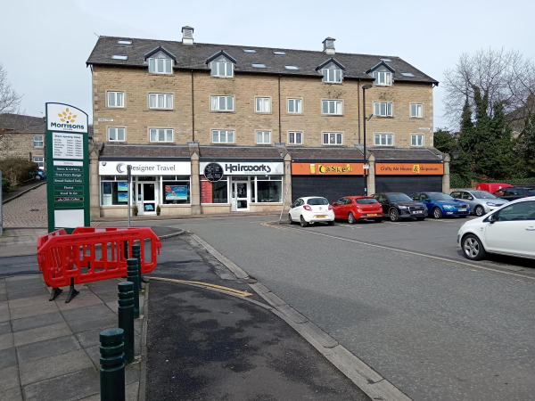 Shops on Princess St
17-Buildings and the Urban Environment-05-Street Scenes-030-Union Street supermarket area
Keywords: 2024