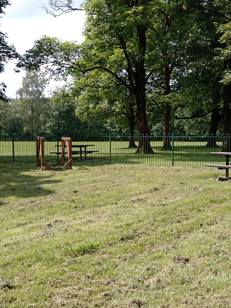 Nuttall Park
14-Leisure-01-Parks and Gardens-001-Nuttall Park General
Keywords: 2024