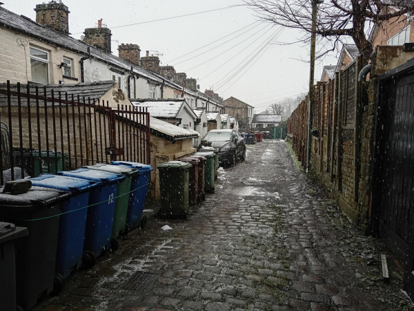 West Well Street back of 12 to 26 Bolton Rd West
17-Buildings and the Urban Environment-05-Street Scenes-002-Bolton Road West
Keywords: 2025