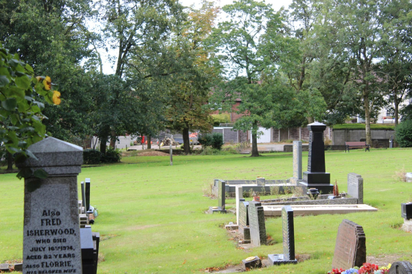 Ramsbottom Cemetery in summer
17-Buildings and the Urban Environment-05-Street Scenes-007-Cemetery Road
Keywords: 2025