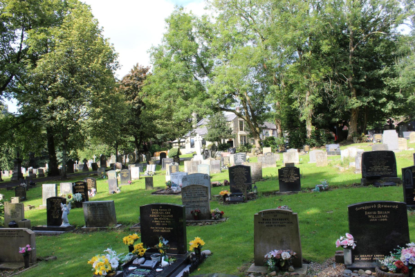 Ramsbottom Cemetery in summer
17-Buildings and the Urban Environment-05-Street Scenes-007-Cemetery Road
Keywords: 2025