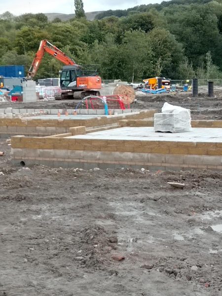 New build started on Mondi site start of building
02-Industry-01-Mills-027-Mondi Papermill
Keywords: 2025