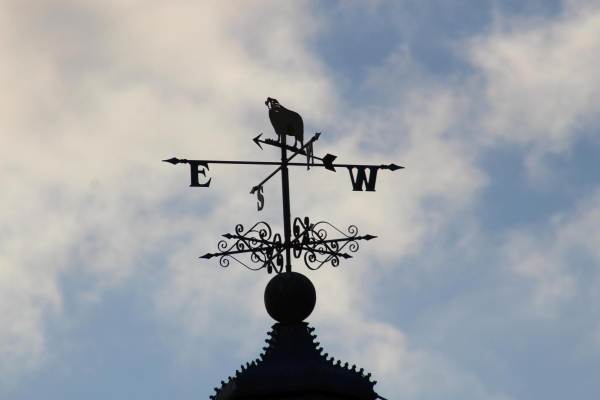 Weather Vane on Irwell Brewery
17-Buildings and the Urban Environment-05-Street Scenes-026-Square Street area
Keywords: 2025
