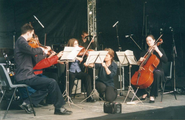 Millennium Festival - String quartet
01-Ramsbottom Heritage Society-01-RHS Activities-016 Millennium Festival
Keywords: 2000