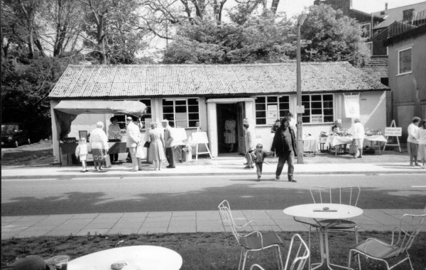 Whit weekend display outside Ramsbottom Heritage Centre
01 - Ramsbottom Heritage Society - 01 - Activities
Keywords: Bury-Archive