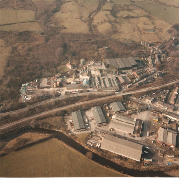 Fort Sterling, Stubbins paper Mill. The Stubbins expansion, before and after with 6 aerial views
02 - Industry - 01 - Mills
Keywords: Bury-Archive