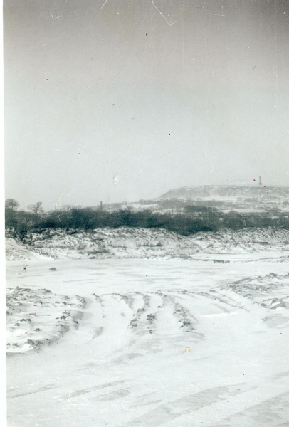 5 pics of sewage treatment works, Summerseat in Feb 1963. ..freeze up.  All described in detail on backs. 
02 - Industry - 05 - Miscellaneous Industry
Keywords: Bury-Archive