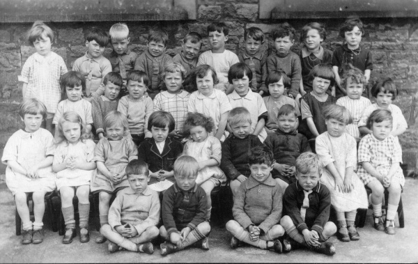 Hazelhurst School 4 Photos. 1928 -1930
05 - Education - 01 - Primary Schools
Keywords: Bury-Archive