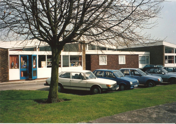 Holcombe Brook Primary school 1992 -3 photos 
05 - Education - 01 - Primary Schools
Keywords: Bury-Archive