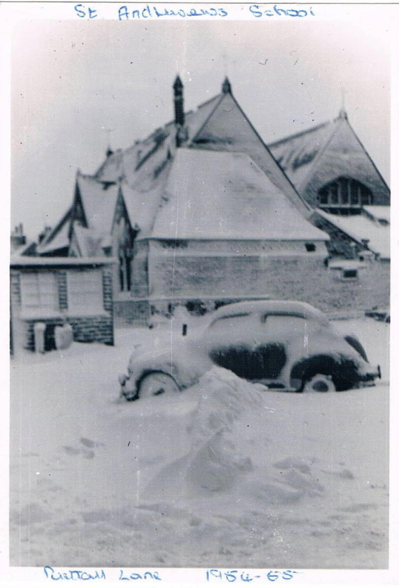St. Andrew's School taken in the snow in 1955
05 - Education - 01 - Primary Schools
Keywords: Bury-Archive