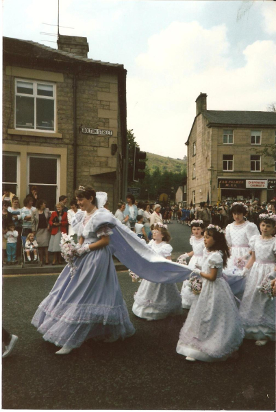Whit walks in Ramsbottom 1987-8 photos
06 - Religion - 02 - Church Activities
Keywords: Bury-Archive