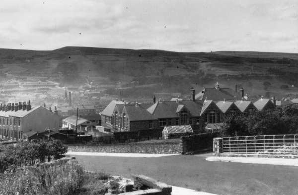 9 photos of Shuttleworth reproduced from loaned pics ..from various people. ? AR-p83, AR-p86a, AR-p89a 
06 - Religion - 02 - Church Activities
Keywords: Bury-Archive
