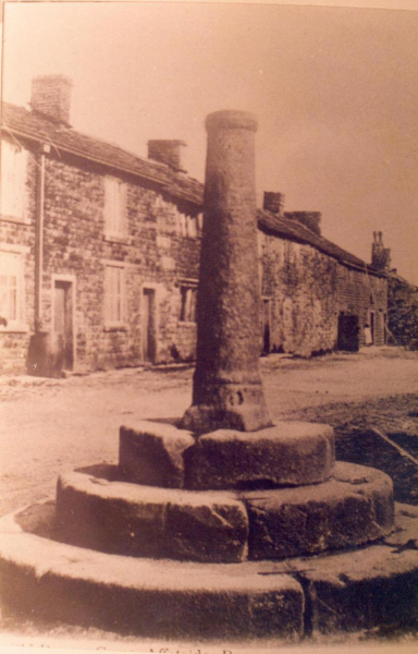 Bury district 6 photos [The Infirmary, Bottoms Hall Tott Memorial <?Affetside)20f Bury Tech, Sir R Peel birthplace 
08 - History - 01 - Monuments
Keywords: Bury-Archive