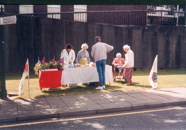 Ramsbottom 2000 street parade August Bank Holiday 1996 
12 - Customs and Traditions - 01 - National Events
Keywords: Bury-Archive