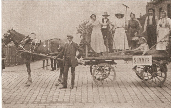 Rose Queen Festival Ramsbottom 1906 -procession in Bolton St and two floats -'Summer1 and 'The Secret'- 3 photos 
12 - Customs and Traditions - 02 - Local Events
Keywords: Bury-Archive